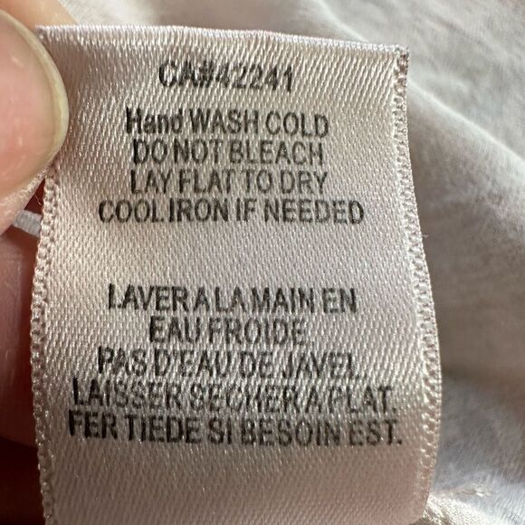 YOUNG FABULOUS & BROKE Women's Russo Ruffle Sleeve Button-Up Blouse Pink Large - Picture 10 of 10